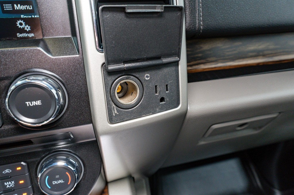 2018 Ford F-150 Image 25