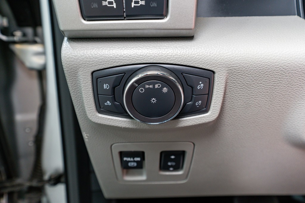 2018 Ford F-150 Image 34