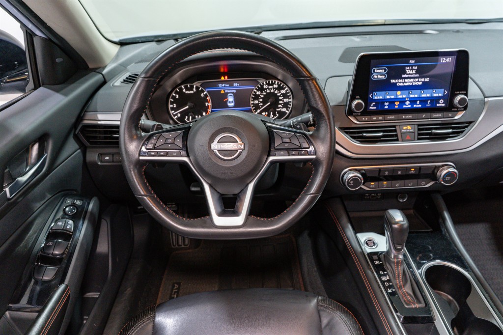 2024 Nissan Altima Image 11