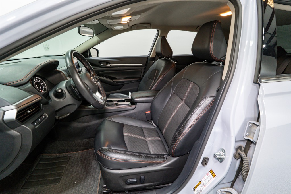 2024 Nissan Altima Image 15