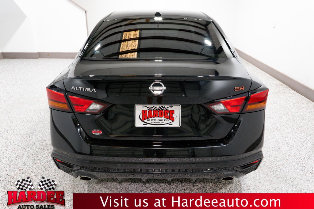 2024 Nissan Altima Image 4