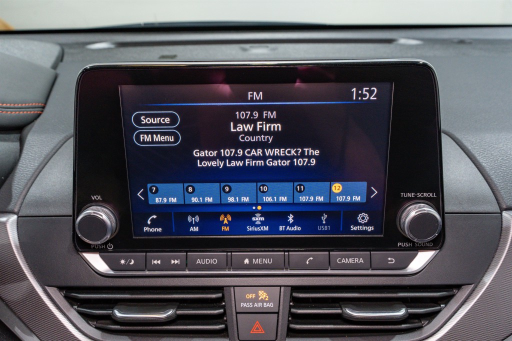 2024 Nissan Altima Image 16