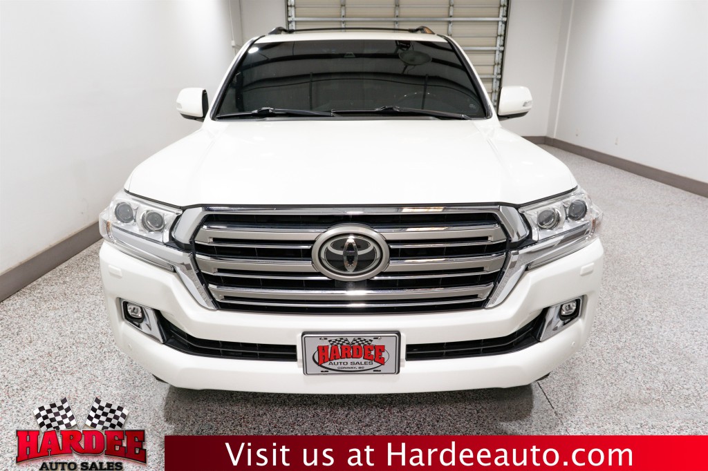 2021 Toyota Land Cruiser Image 7