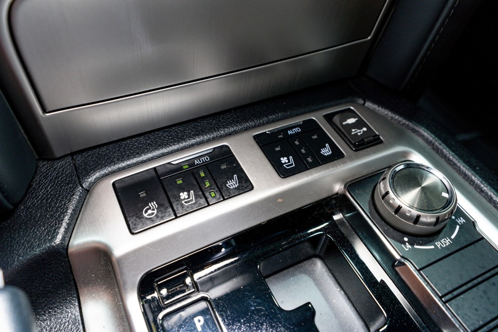2021 Toyota Land Cruiser Image 23