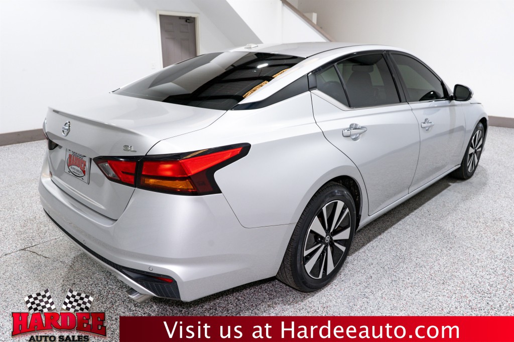 2019 Nissan Altima Image 5