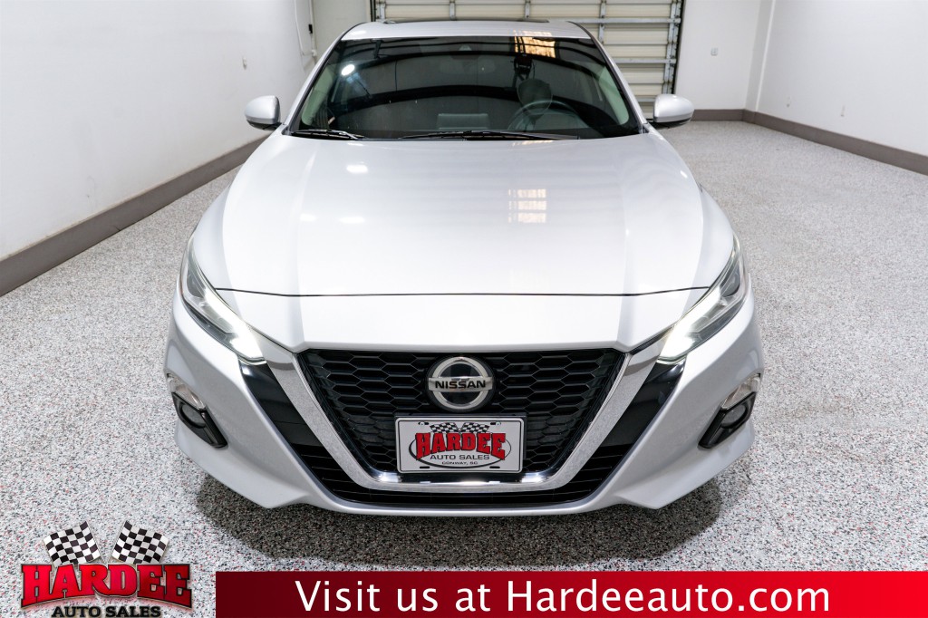 2019 Nissan Altima Image 7
