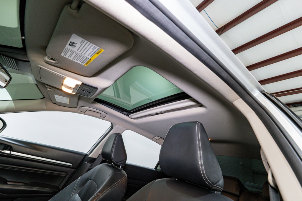 2019 Nissan Altima Image 16