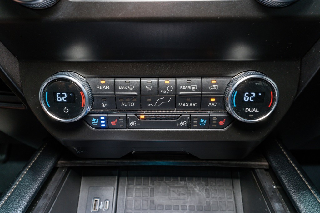2021 Ford Expedition Image 25