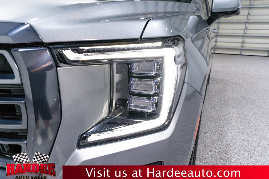 2023 GMC Yukon Image 8