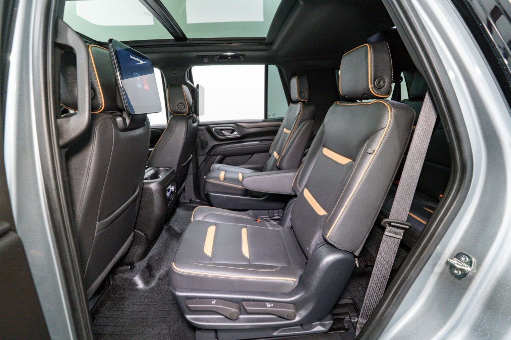 2023 GMC Yukon Image 32