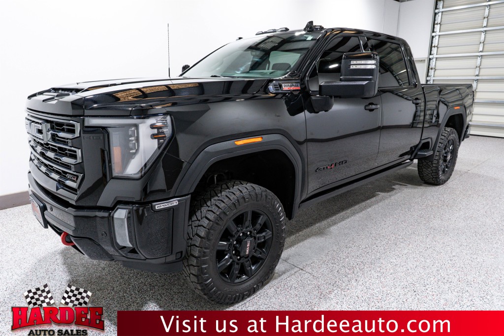 2024 GMC Sierra 2500 Image 2