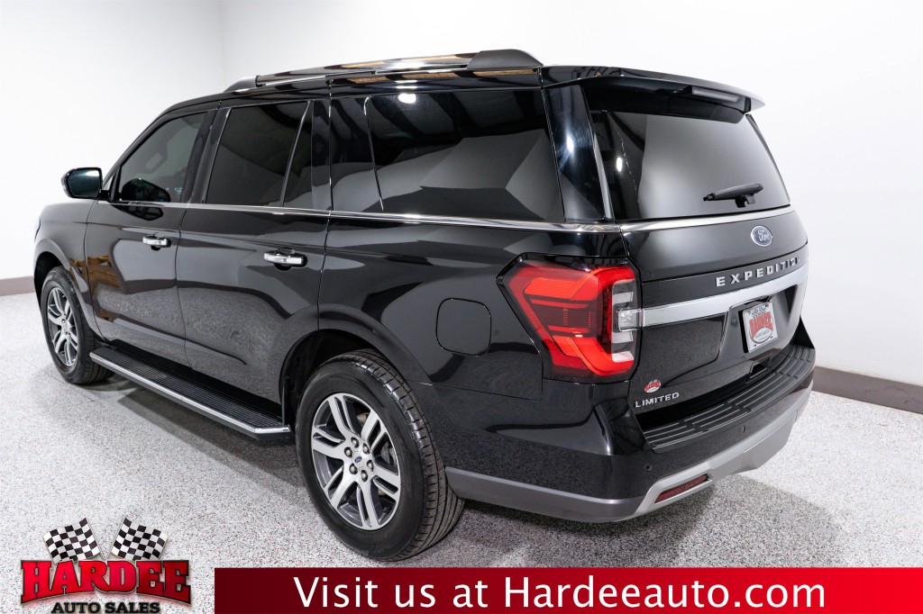 2023 Ford Expedition Image 3