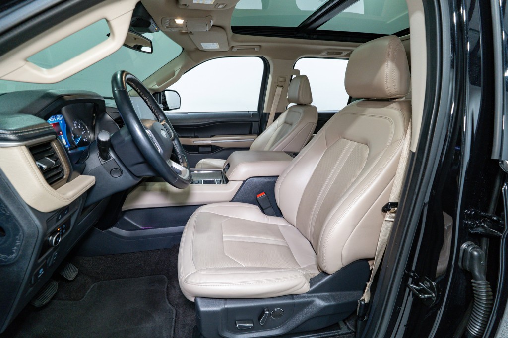 2023 Ford Expedition Image 16
