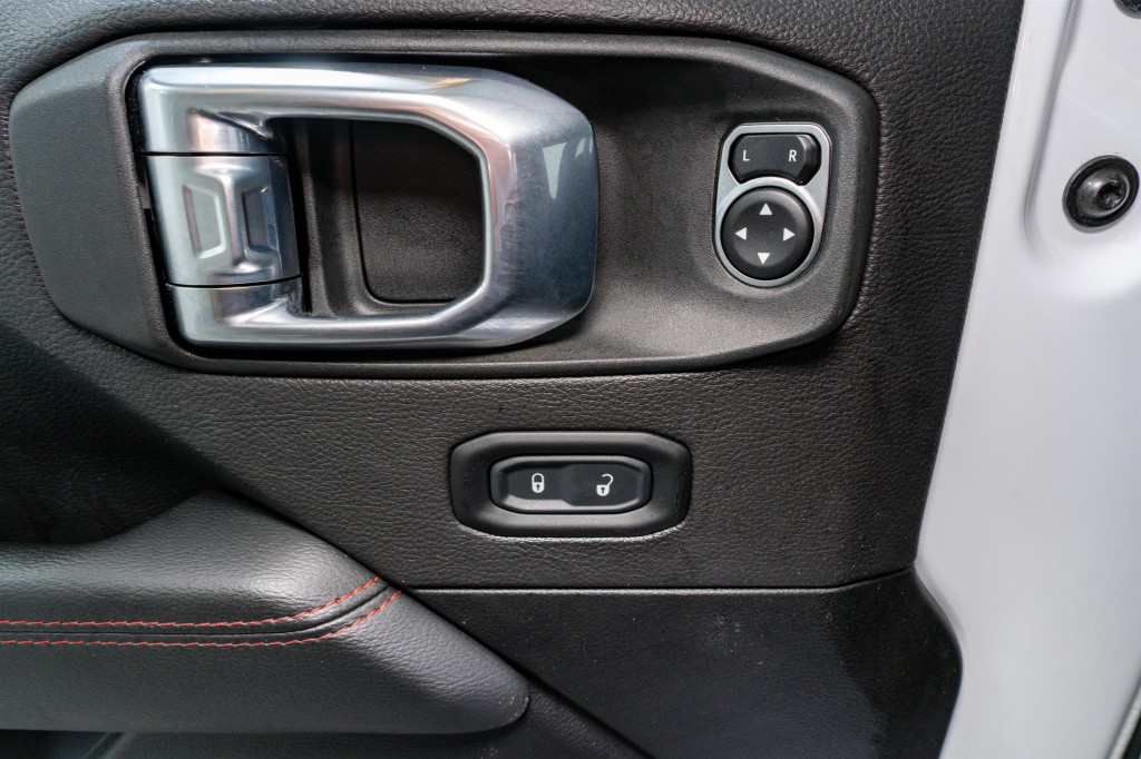 2023 Jeep Gladiator Image 15