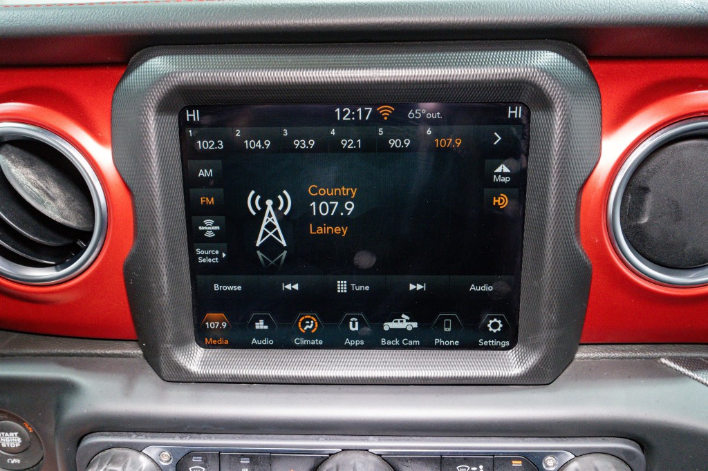 2023 Jeep Gladiator Image 18