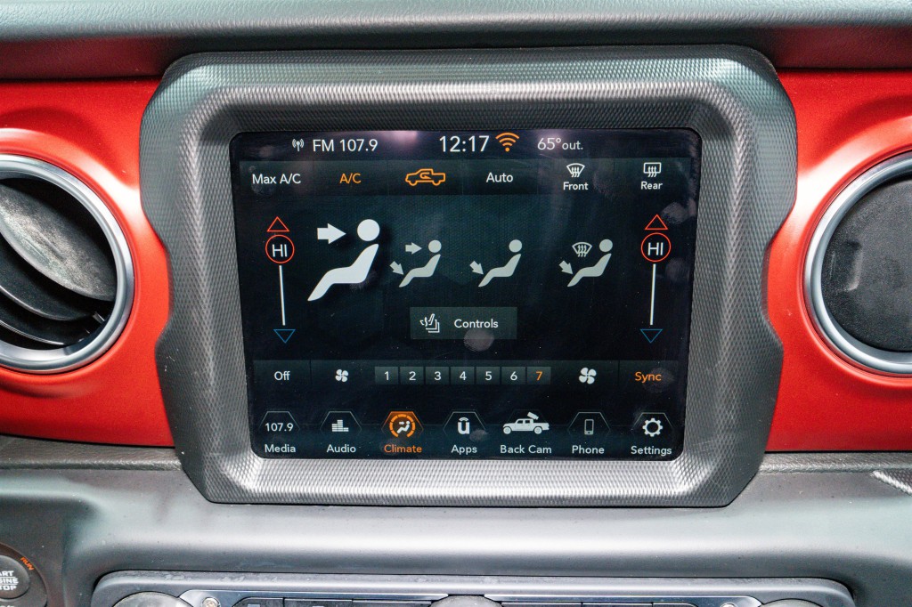 2023 Jeep Gladiator Image 19