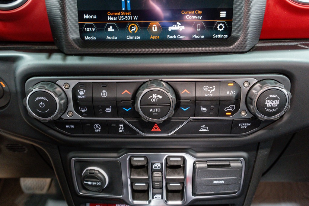 2023 Jeep Gladiator Image 21