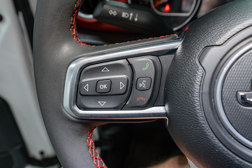 2023 Jeep Gladiator Image 28