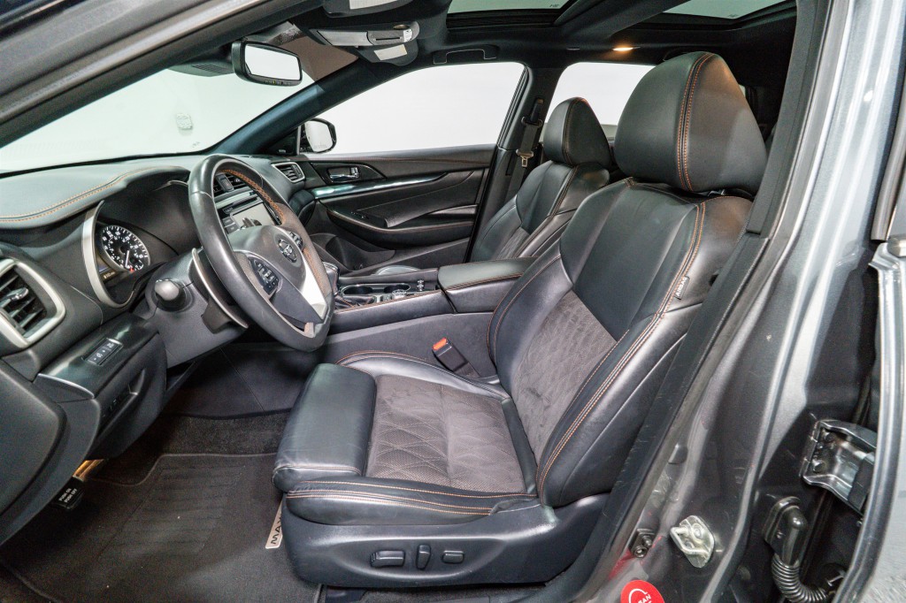 2019 Nissan Maxima Image 15
