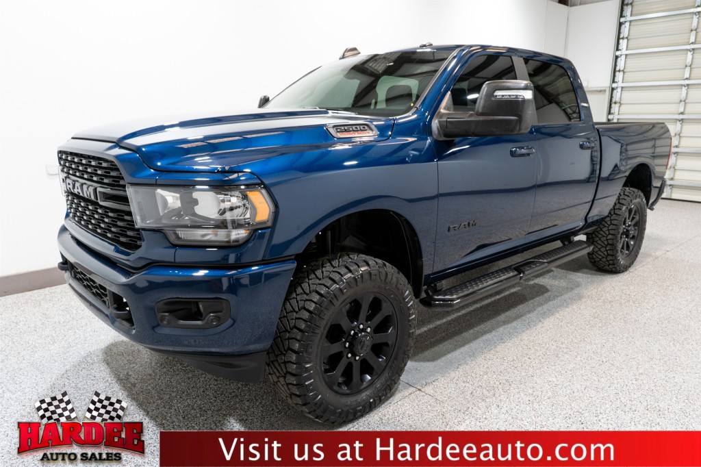 2024 RAM 2500 Image 2