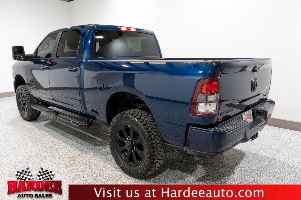 2024 RAM 2500 Image 3