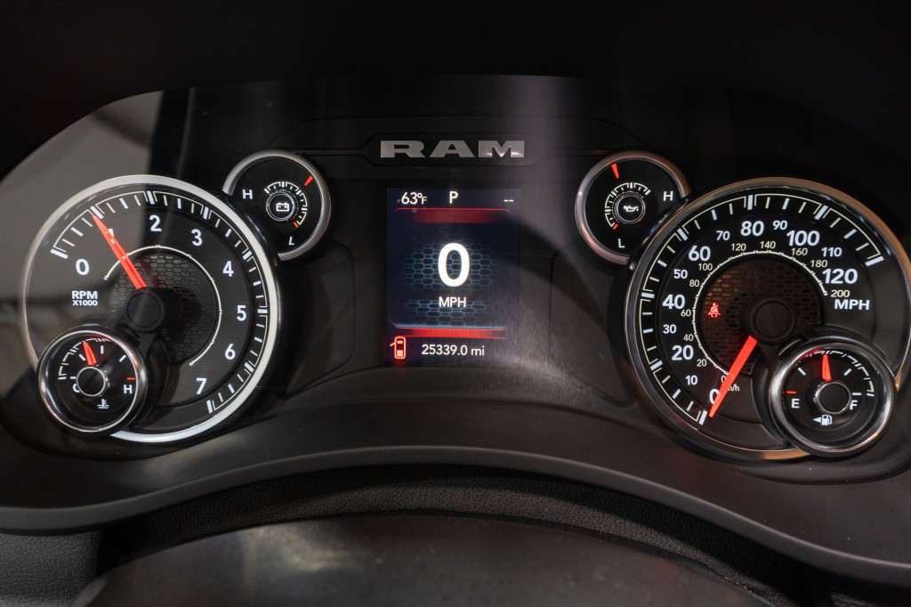 2024 RAM 2500 Image 24