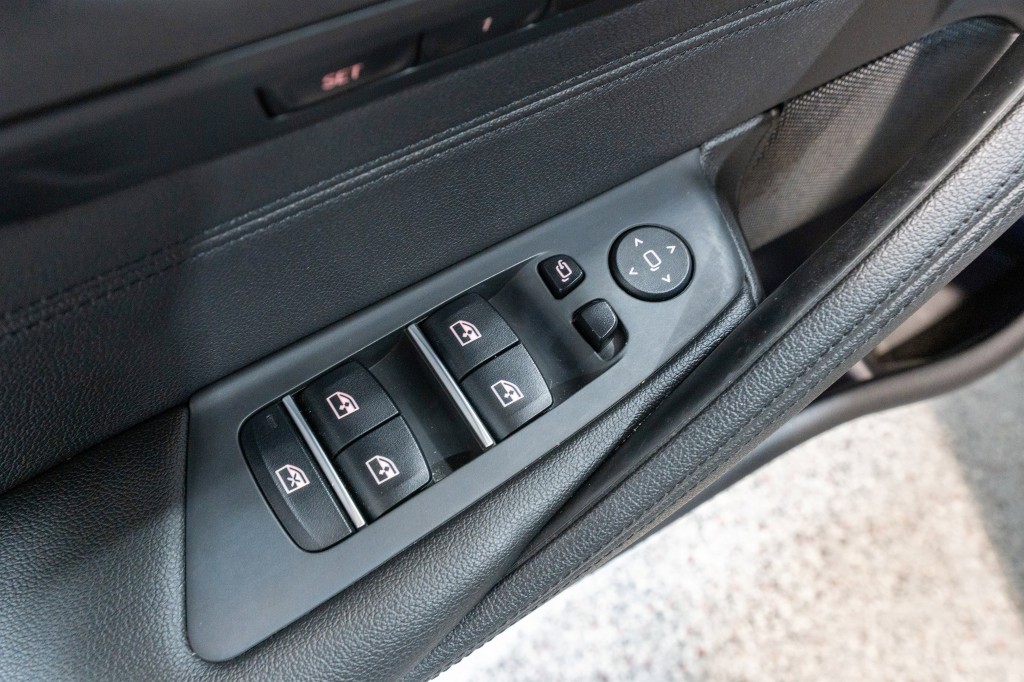 2019 BMW 5 Series Image 12