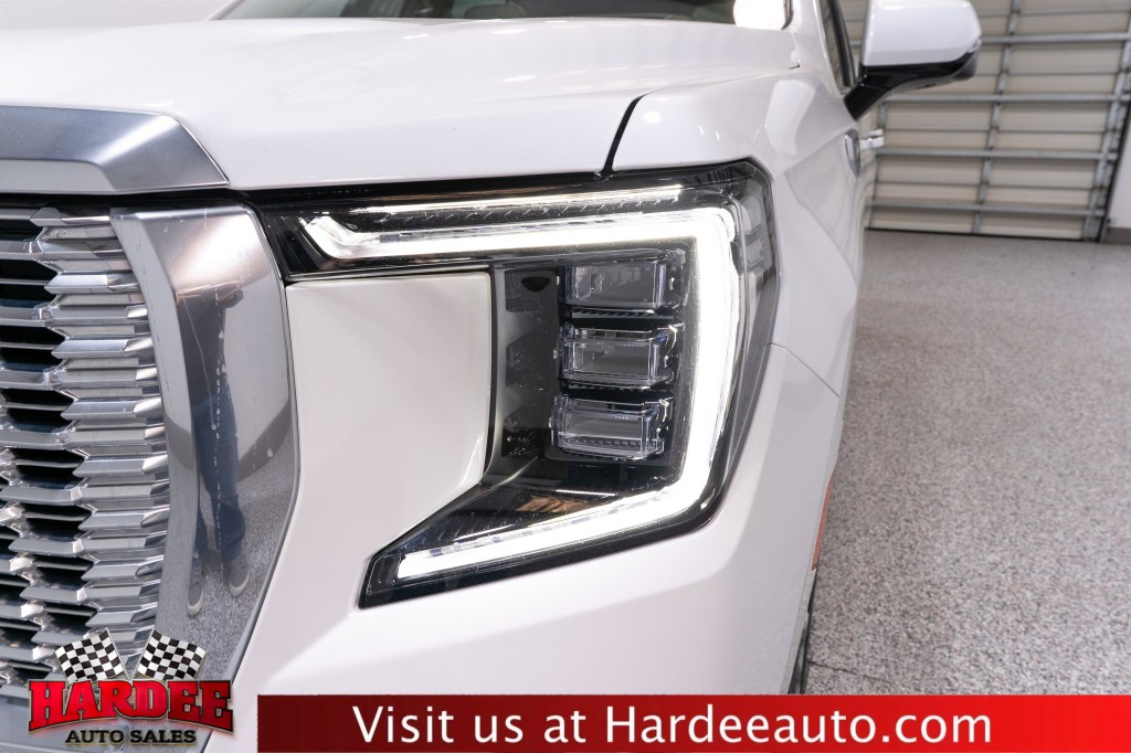 2023 GMC Yukon Image 8