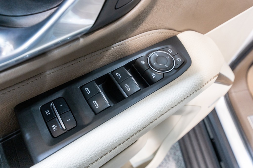 2023 GMC Yukon Image 15