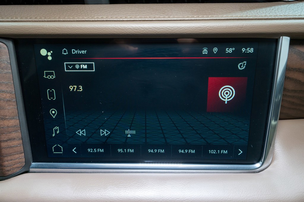 2023 GMC Yukon Image 20