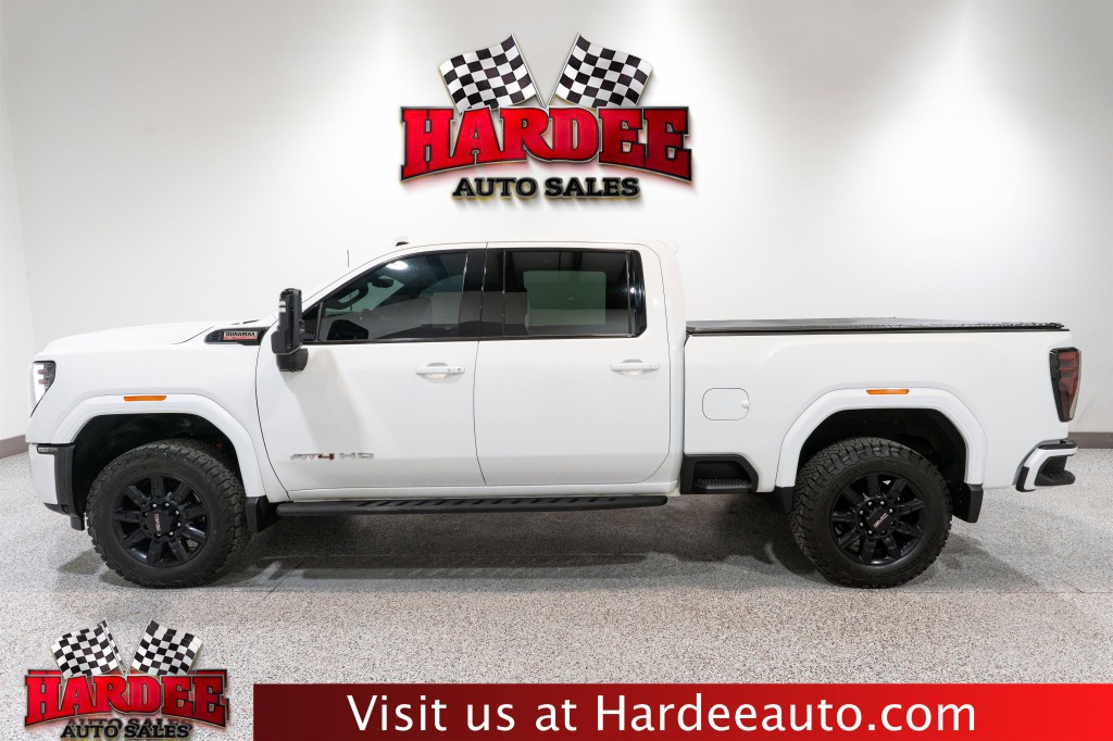2024 GMC Sierra 2500 Image 1