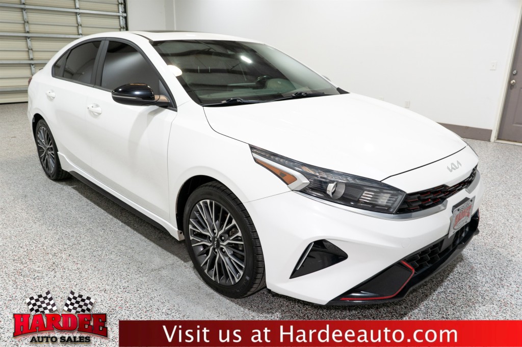 2023 Kia Forte Image 6