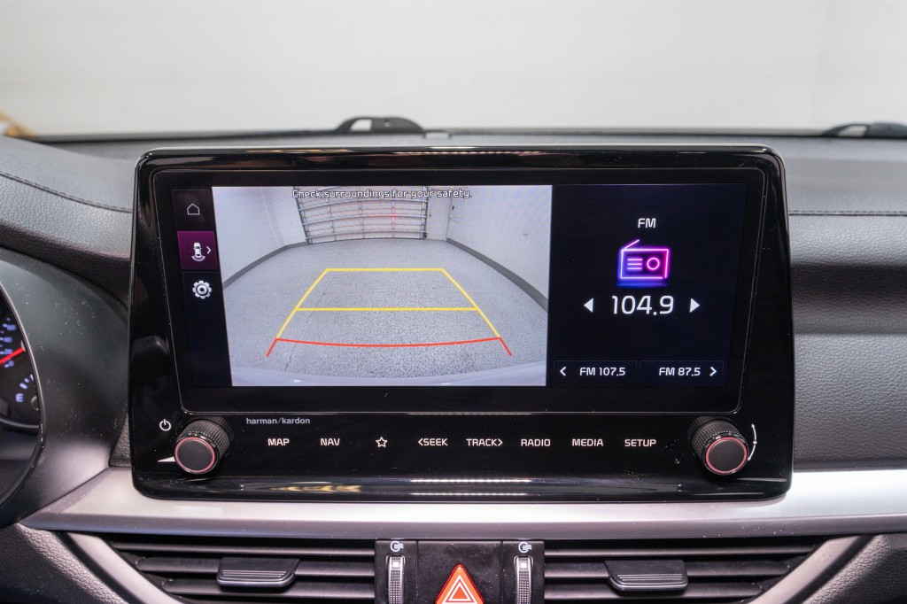 2023 Kia Forte Image 21