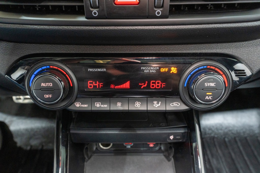2023 Kia Forte Image 22