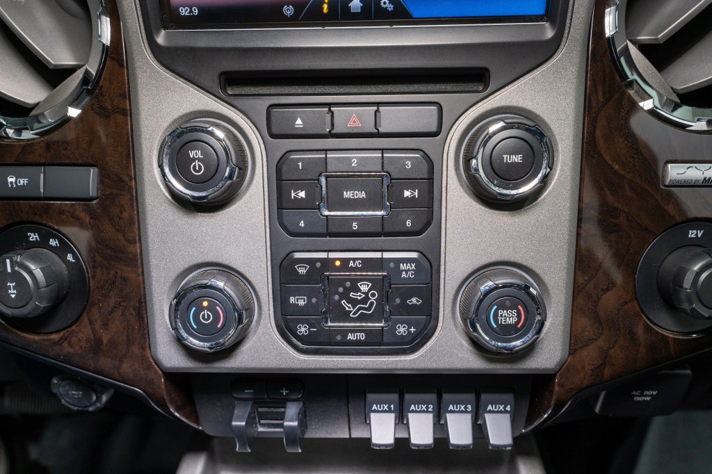 2014 Ford F-250 Image 22