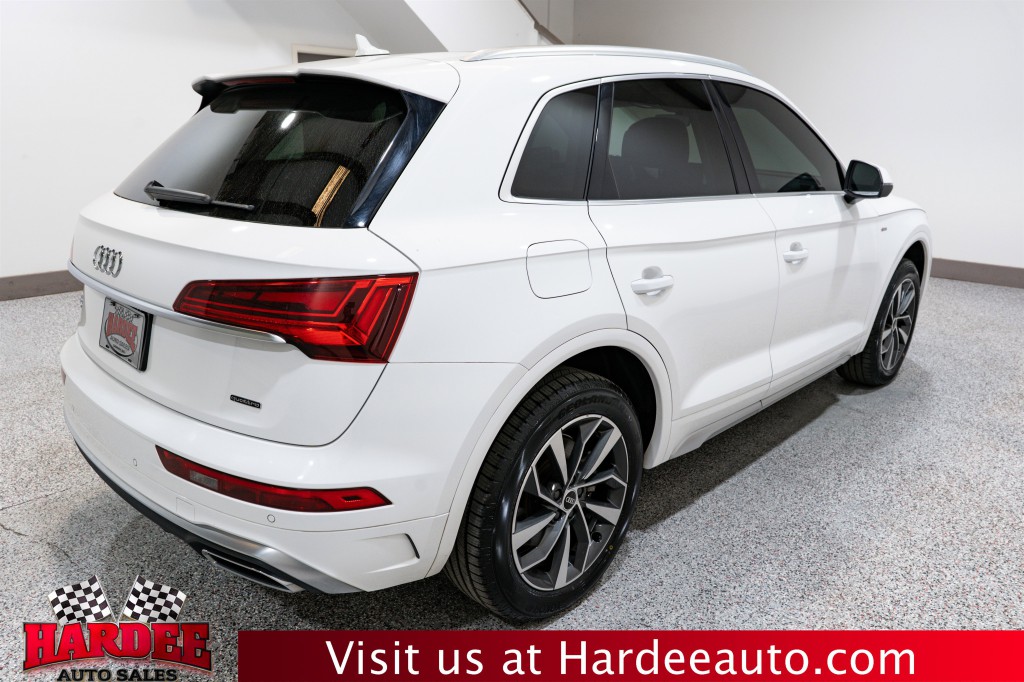 2022 Audi Q5 Image 5