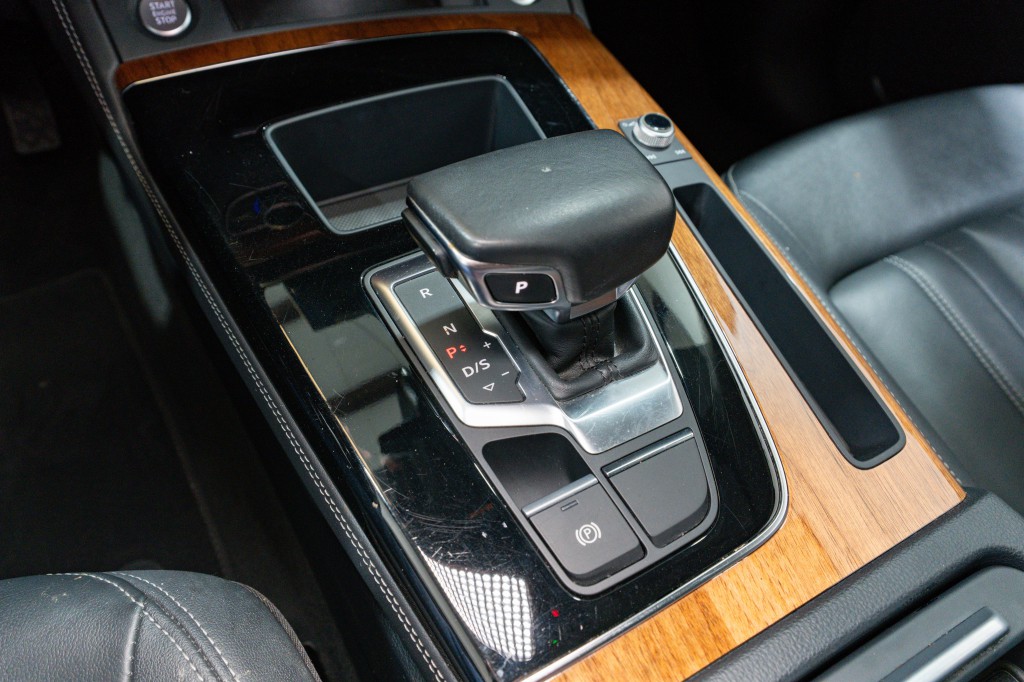 2022 Audi Q5 Image 24