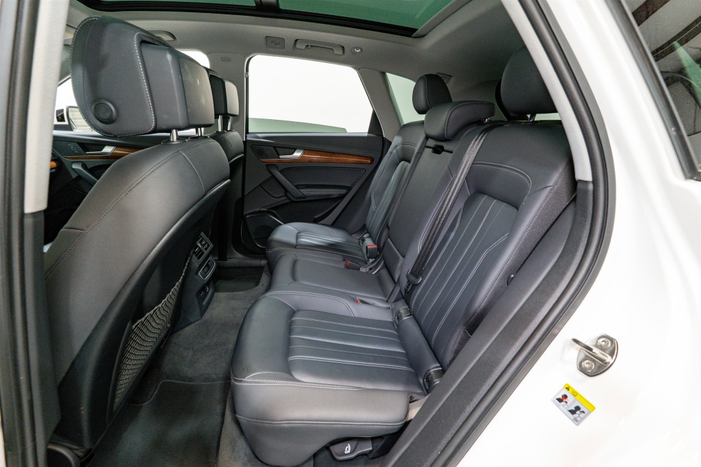 2022 Audi Q5 Image 32