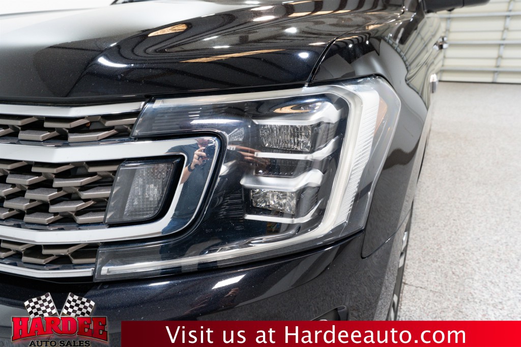 2020 Ford Expedition Image 8