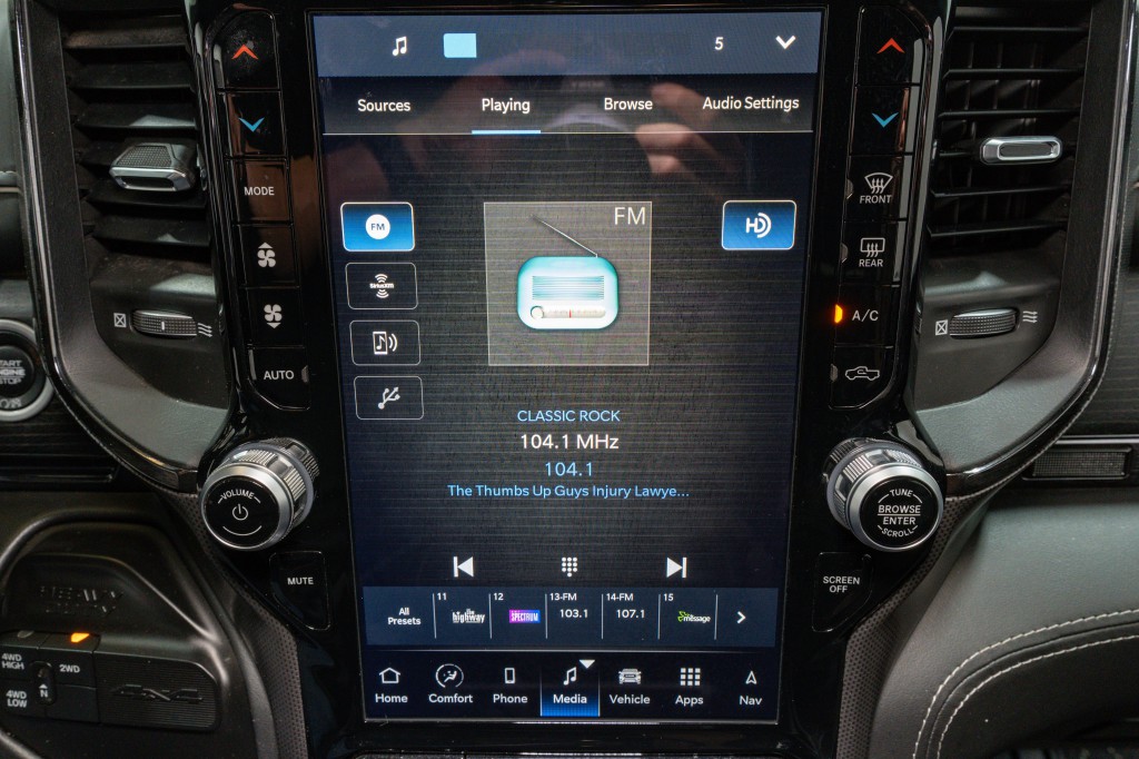2022 RAM 2500 Image 22