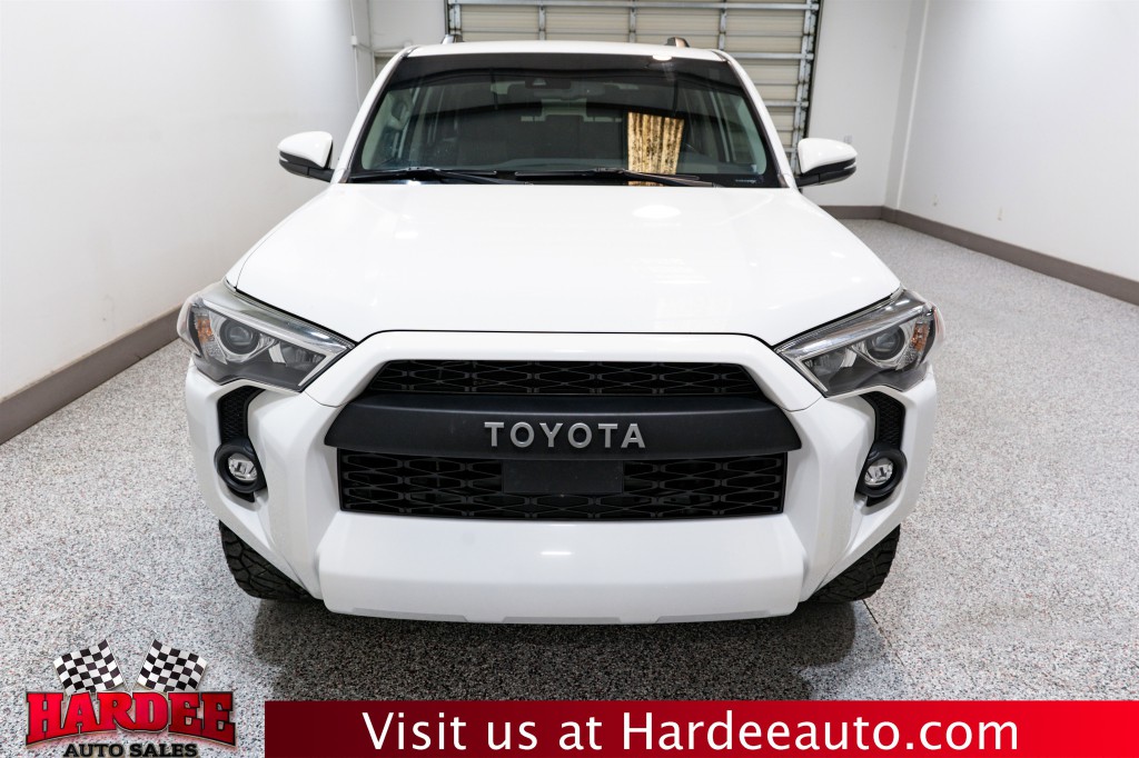 2022 Toyota 4Runner Image 7
