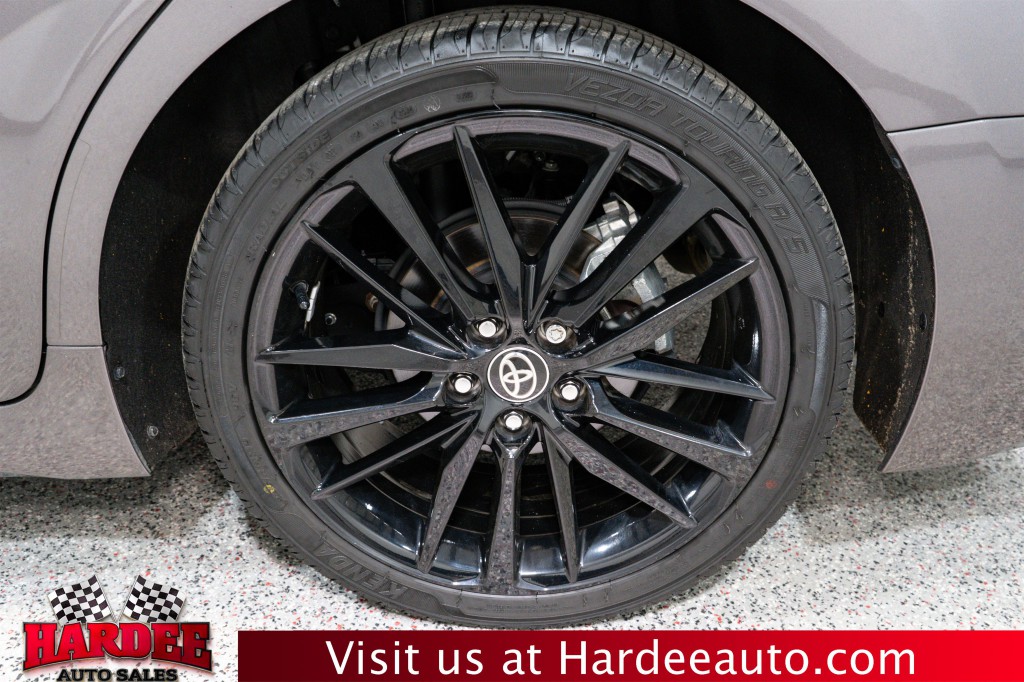 2023 Toyota Camry Image 10