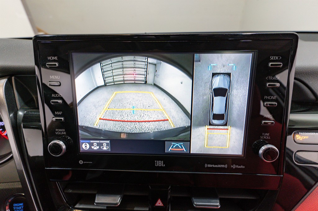 2023 Toyota Camry Image 21