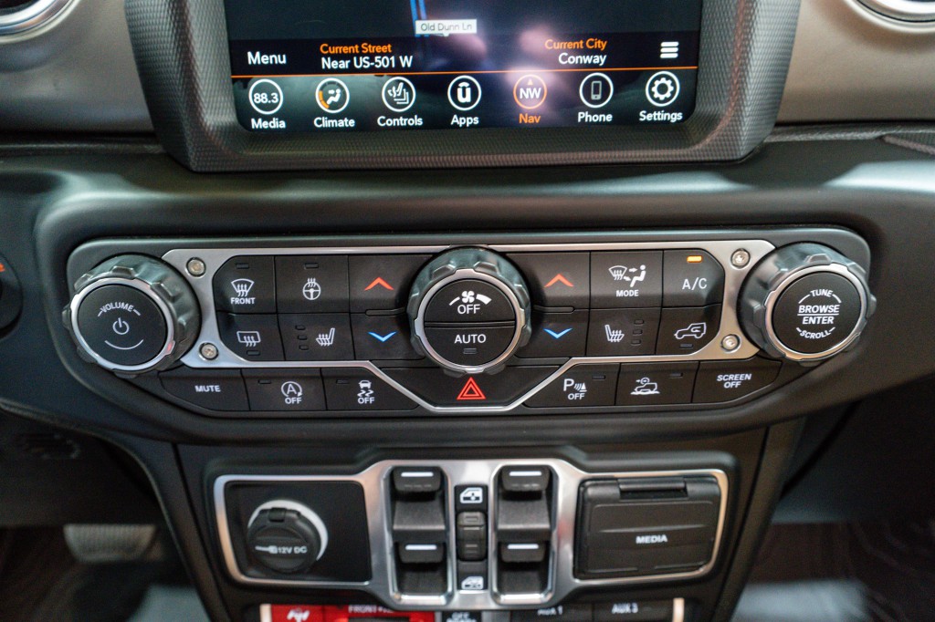 2020 Jeep Gladiator Image 22