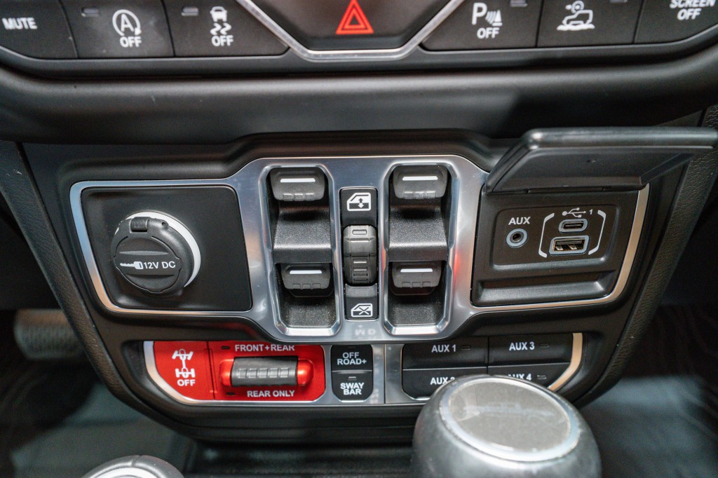 2020 Jeep Gladiator Image 23