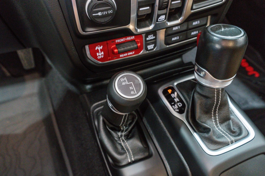 2020 Jeep Gladiator Image 26