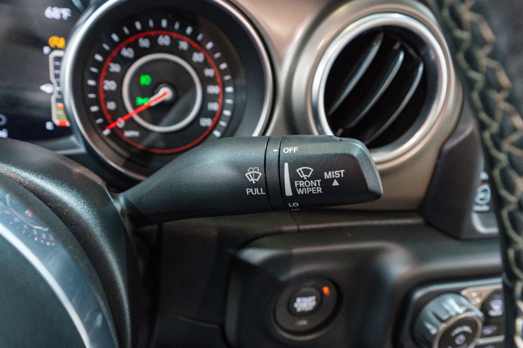 2020 Jeep Gladiator Image 30