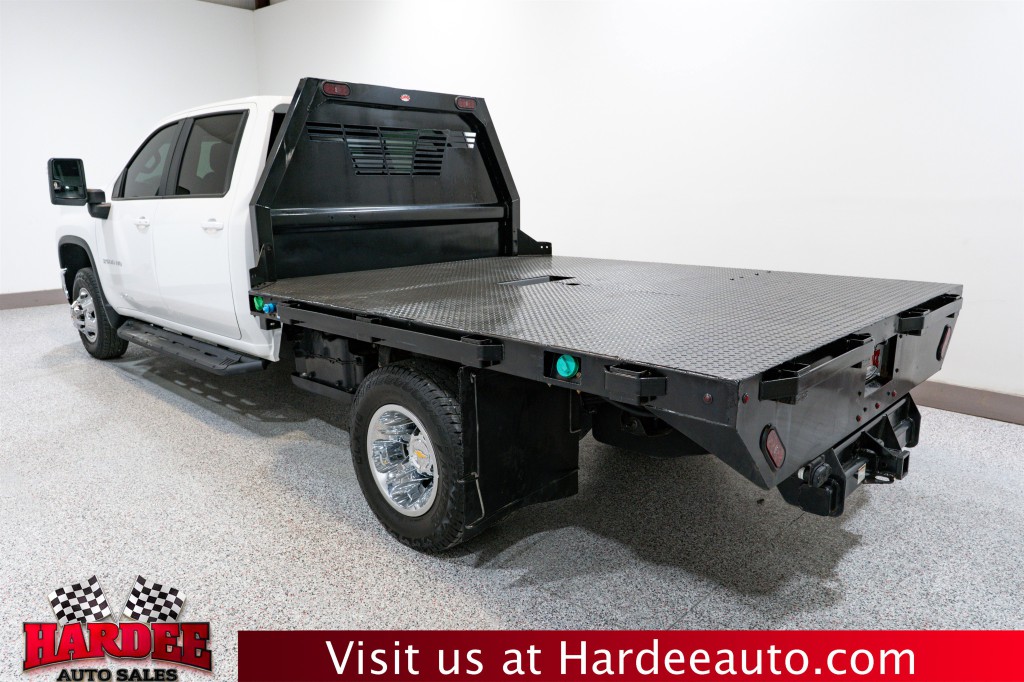 2024 Chevrolet Silverado 1500 Image 3