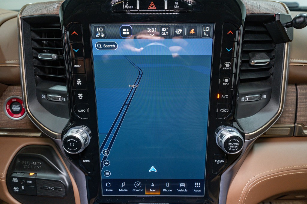 2023 RAM 3500 Image 20