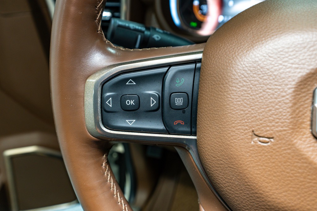 2023 RAM 3500 Image 30